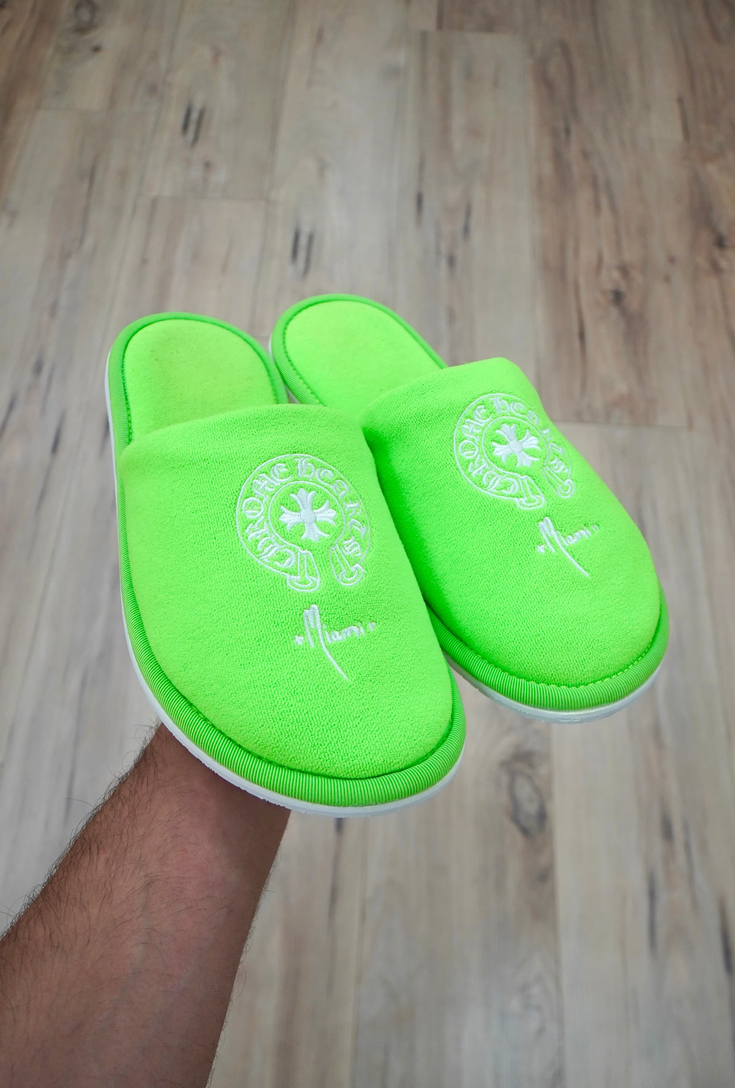 Chrome Hearts Green Miami Exclusive Horseshoe Hotel Slippers