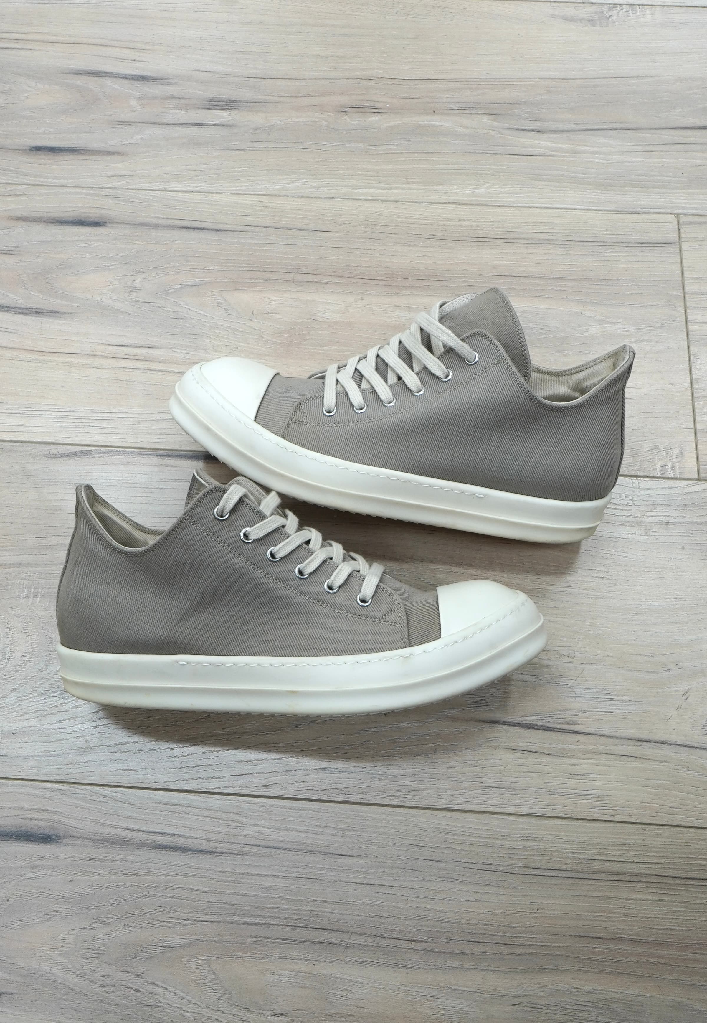 Rick Owens DRKSHDW Low Sneaks 'Dirty Pearl"